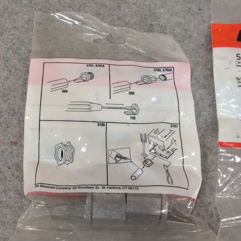 Wiremold 5782 STL Conduit Connector 1/2 Inch Gal Steel 2 Packs Union Made USA - Picture 2 of 3